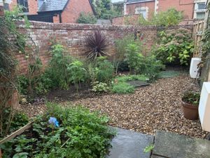 Photo 13- click for photo gallery